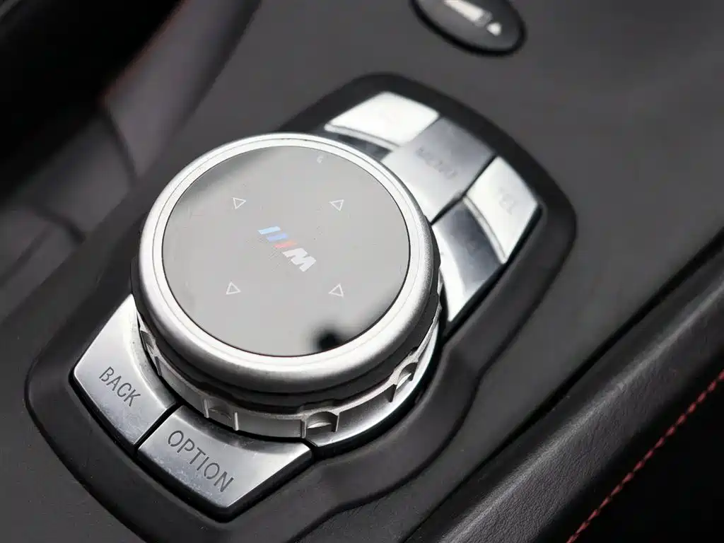 BMW M3 2014 2011 M3 Carbon Fiber Limited Edition