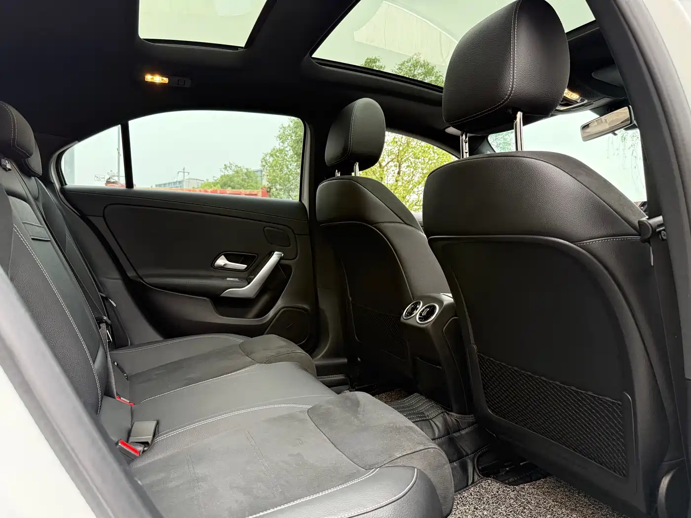 Mercedes-Benz A-Class 2020 A 200 L Sport Sedan фото 12