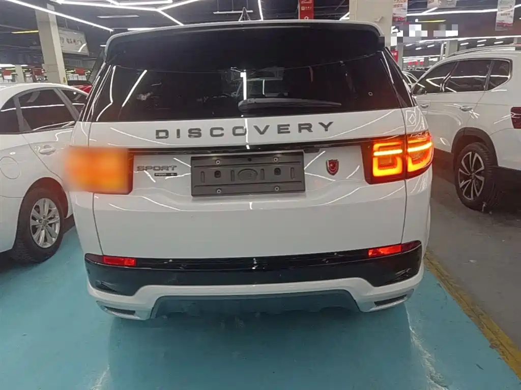 Land Rover Discovery Sport 2020 249PS R-Dynamic Performance фото 6