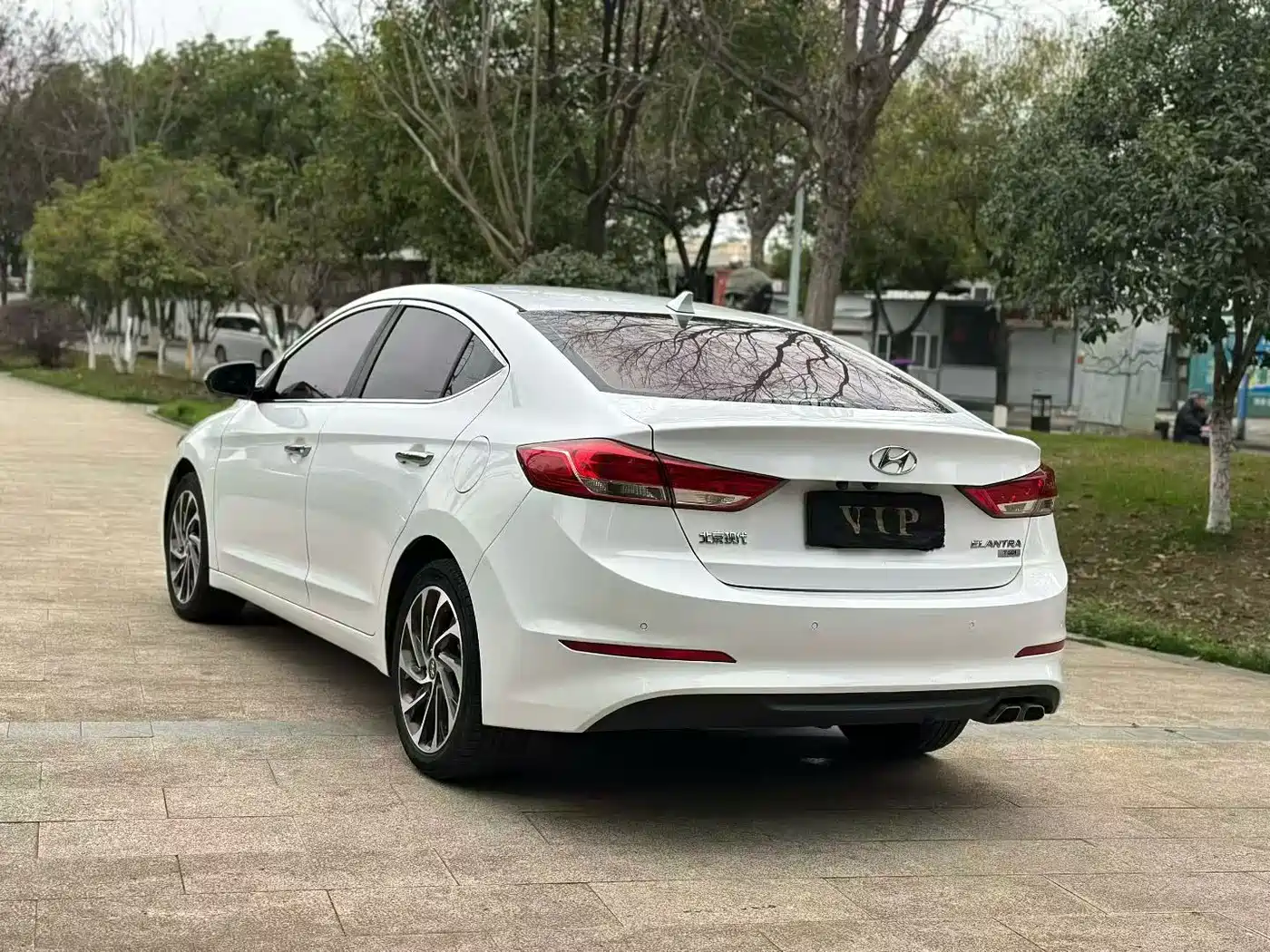 HYUNDAI LEAD