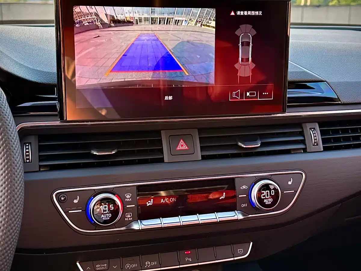 Audi A4L 2024 40 TFSI Luxury Dynamic фото 15