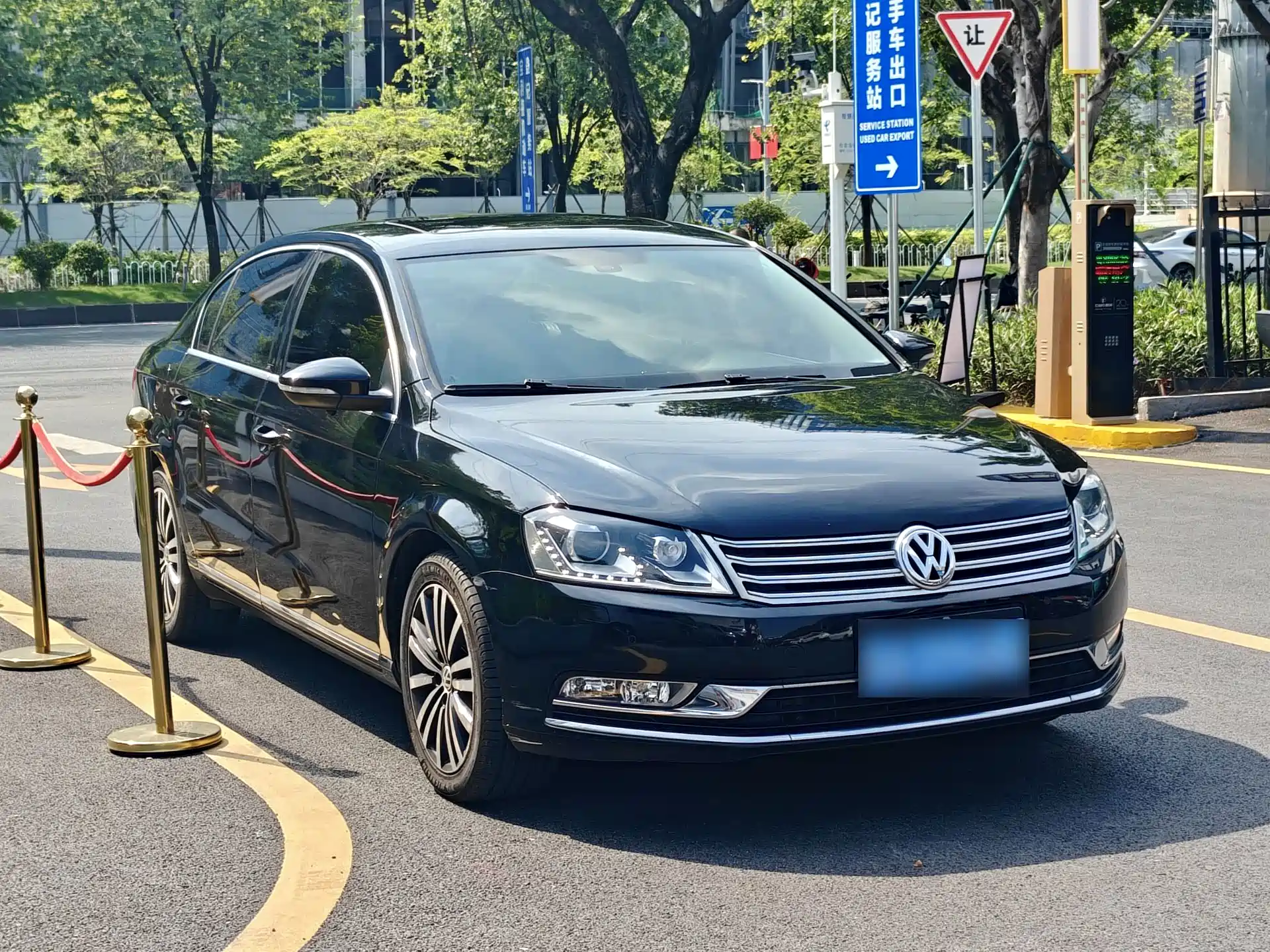 Фото 3 - Volkswagen Magotan