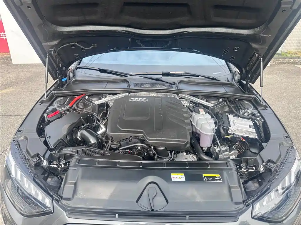 Audi A4L 2024 40 TFSI quattro RS Kit Speed Edition фото 13