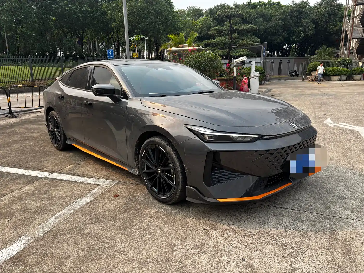 CHANGAN UNI-V