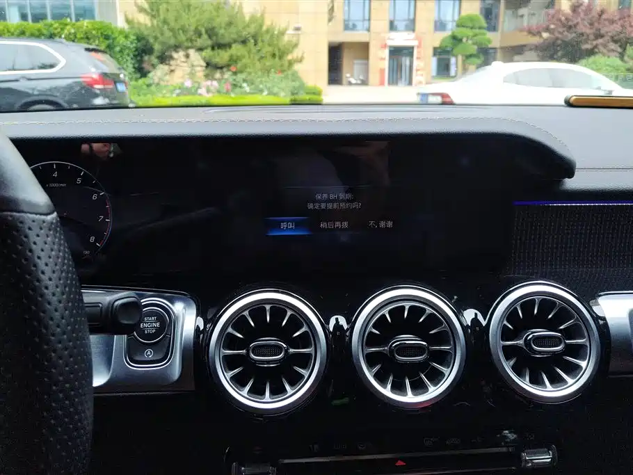 Mercedes-Benz GLB 2021 GLB 200 Dynamic фото 13