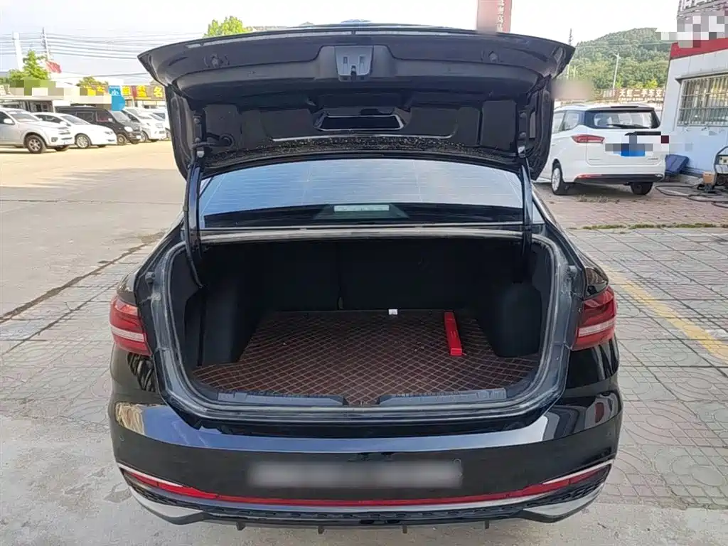 Volkswagen Lavida 2024 Model 1.5L Automatic Starlight 5 Million Edition фото 19