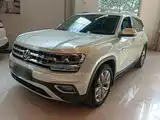 صورة 2 - Volkswagen Teramont
