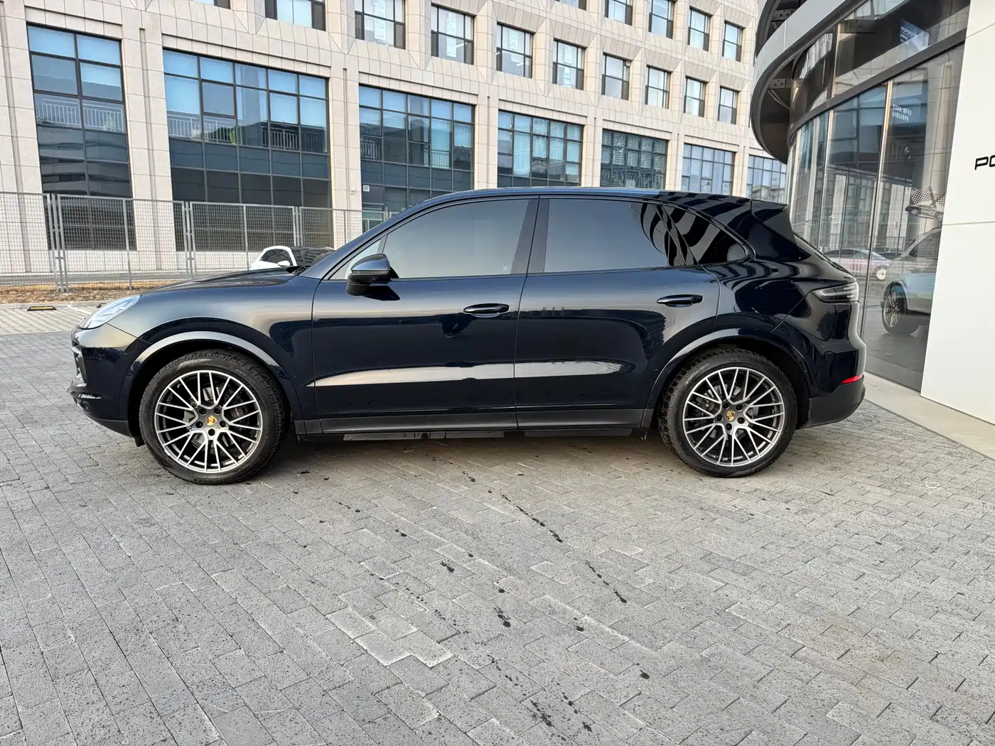 Porsche Cayenne 2023 Cayenne 3.0T Platinum Edition фото 12