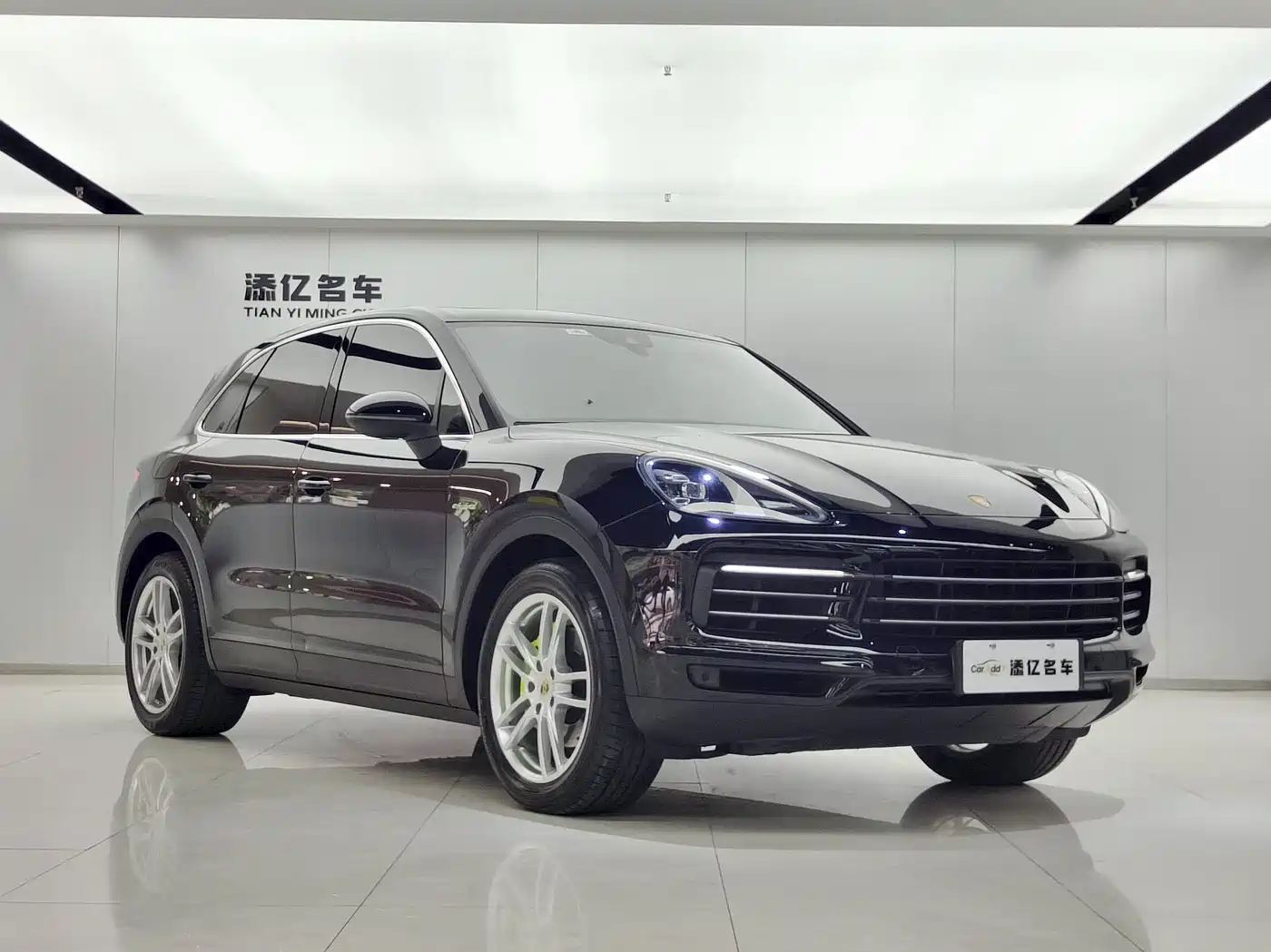 Porsche Cayenne New Energy 2021 Cayenne E-Hybrid 2.0T фото 3