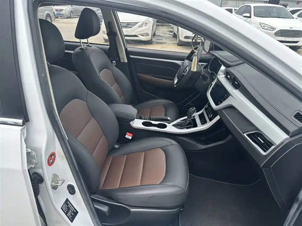 Geely Vision 2020 2019 Upgrade Edition 1.5L CVT Premium (China VI)