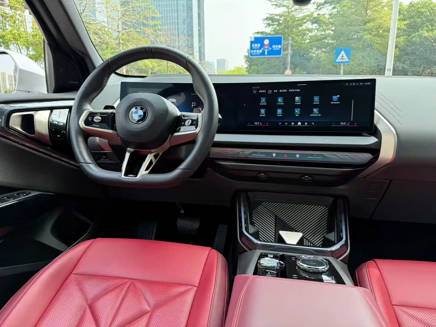 BMW X3 2025 xDrive30L Premium Model M Sport Black Package фото 8