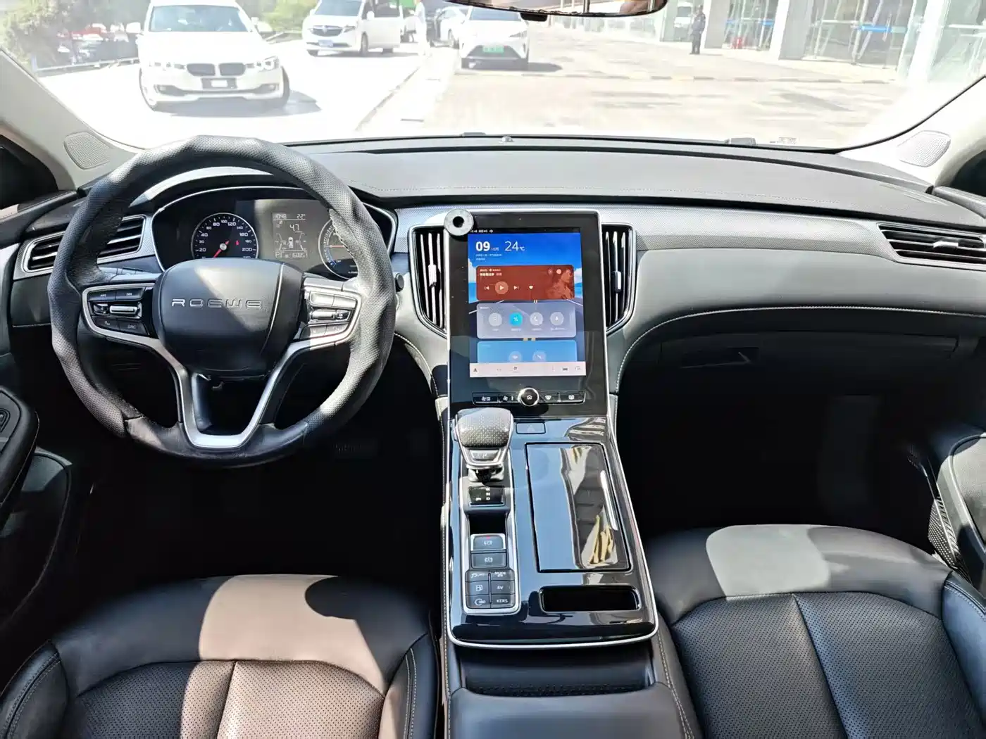 Roewe i6 MAX EV 2021 2020 Model 1.5T PHEV Cool Edition