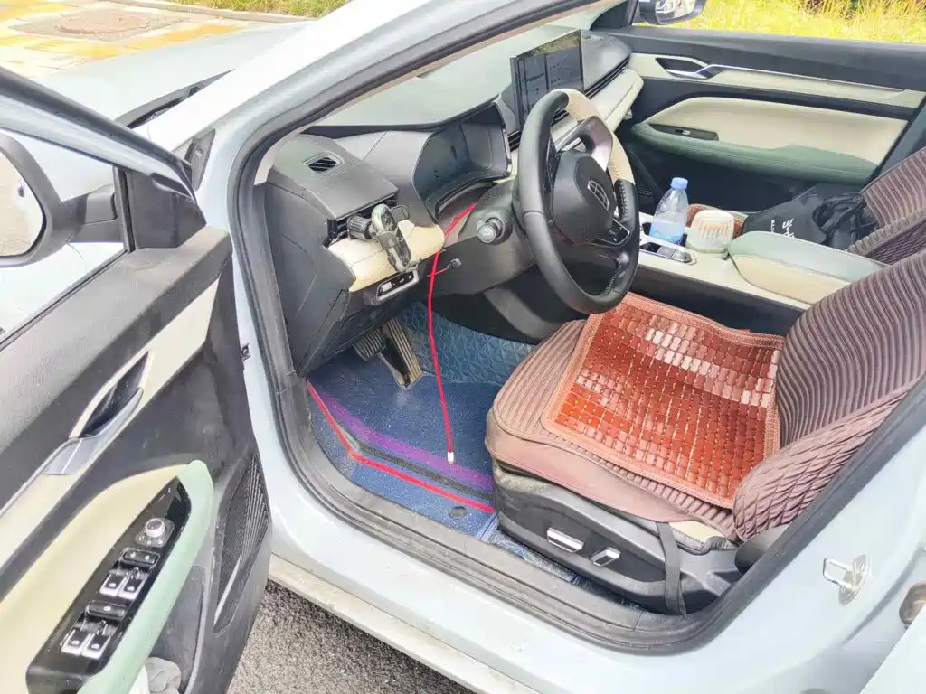 Geely Emgrand L HiP 2022 2022 1.5TD-DHT Pro 100KM Super Swift