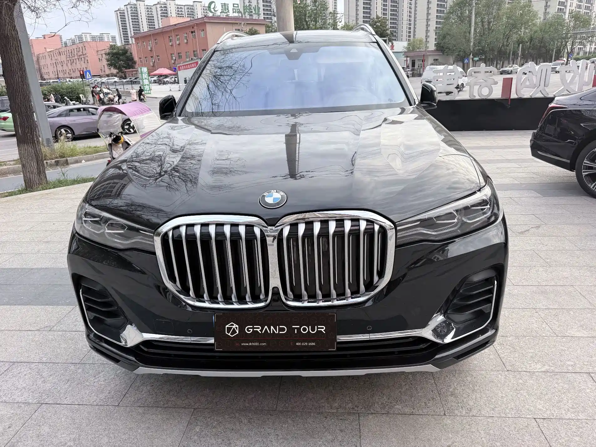 Фото 1 - BMW X7