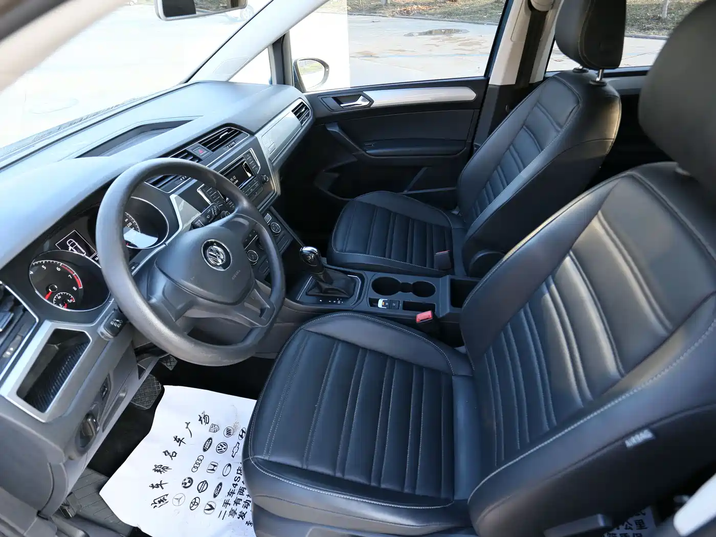 Volkswagen Touran 2018 Touran L 280TSI DSG Trendline 7-seater China V фото 7