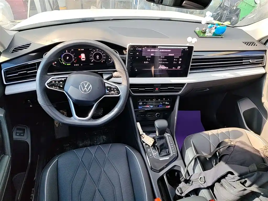 Volkswagen Tiguan L PHEV 2023 430PHEV Plug-in Hybrid Premium фото 10
