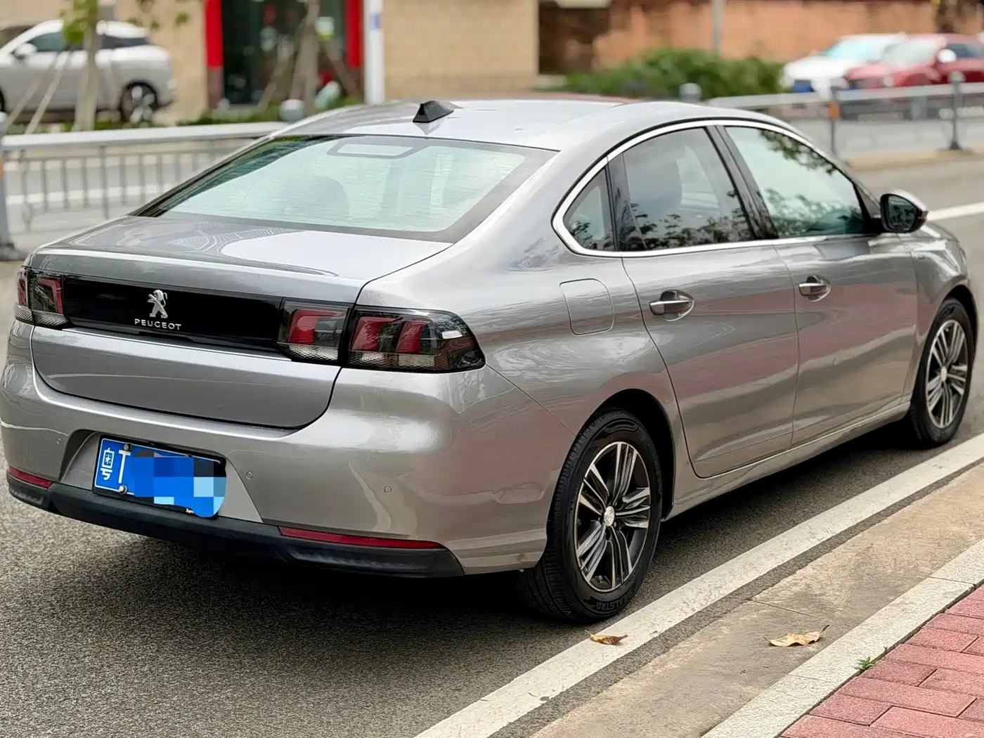 Peugeot 308 2016 230THP Automatic Luxury фото 11