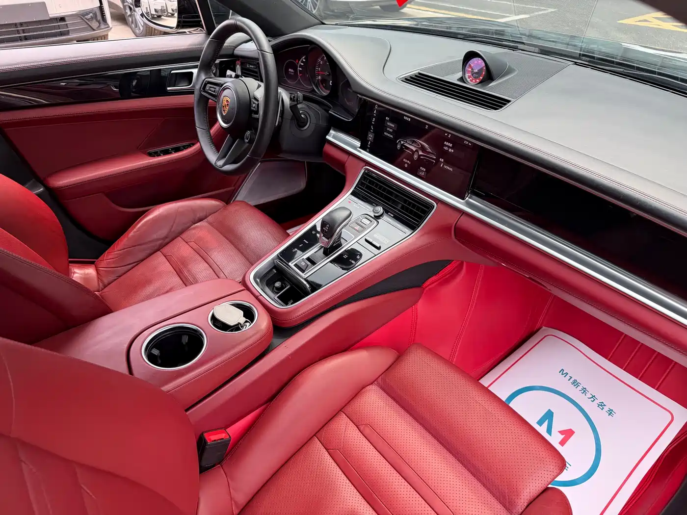 Porsche Panamera 2017 Panamera 3.0T фото 14