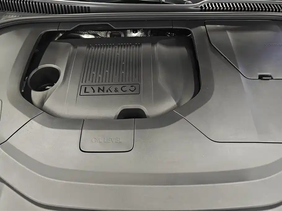 Lynk & Co 06 2023 Remix 1.5T Power Halo фото 10