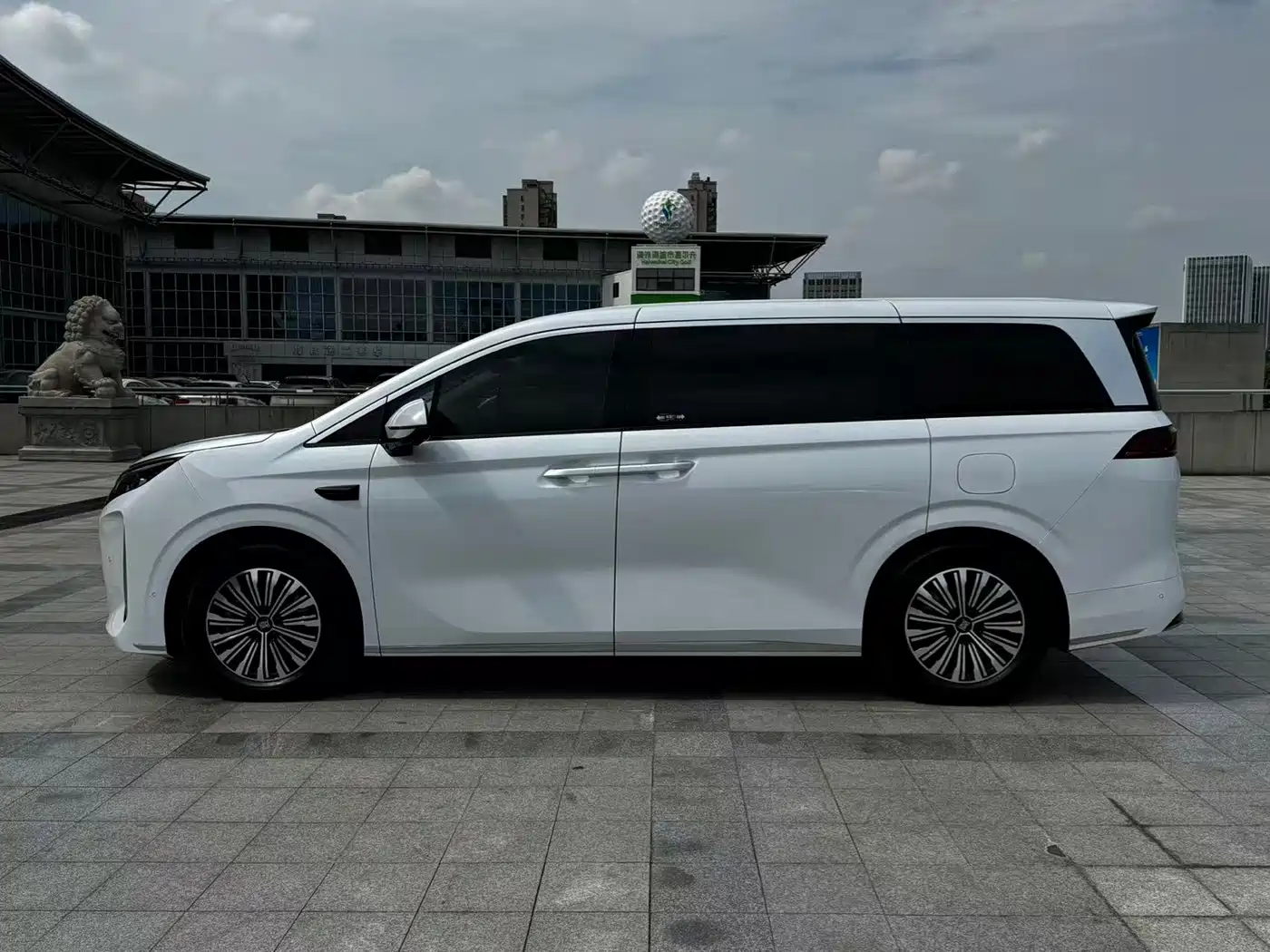 BYD Xia 2026 2025 DM-i 1.5T 180km Excellence