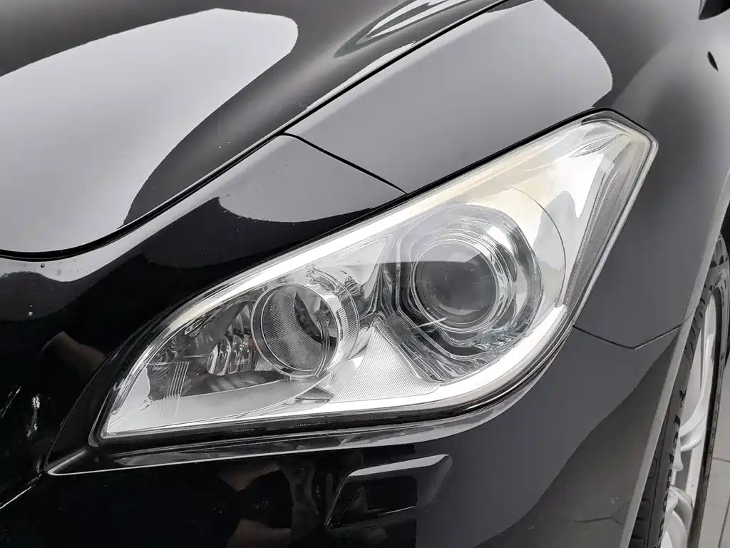 Infiniti Q70 2015 2013 Q70L 2.5L Comfort