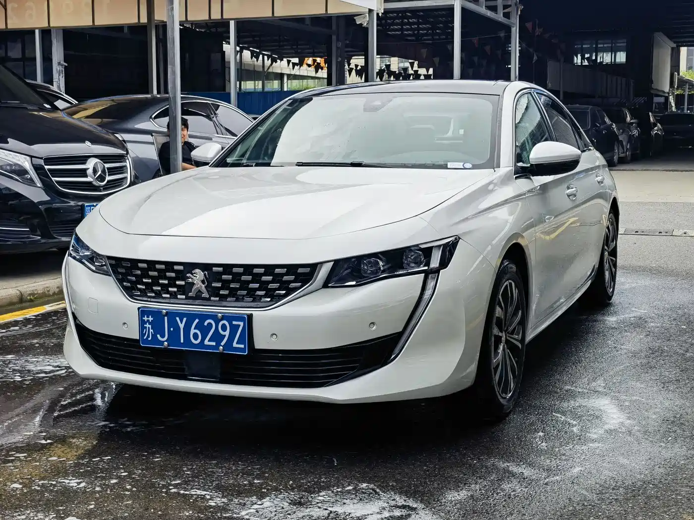 PEUGEOT 508