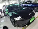 Фото 4 - Tesla Model 3