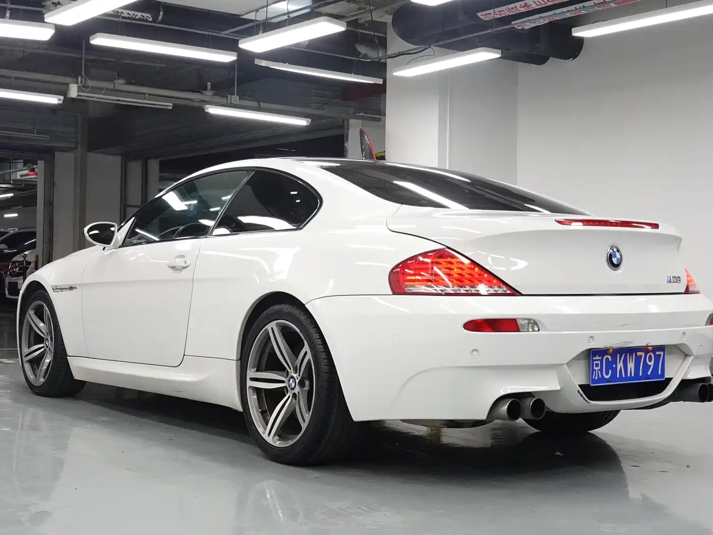 BMW M6 2006 Model M6 фото 6