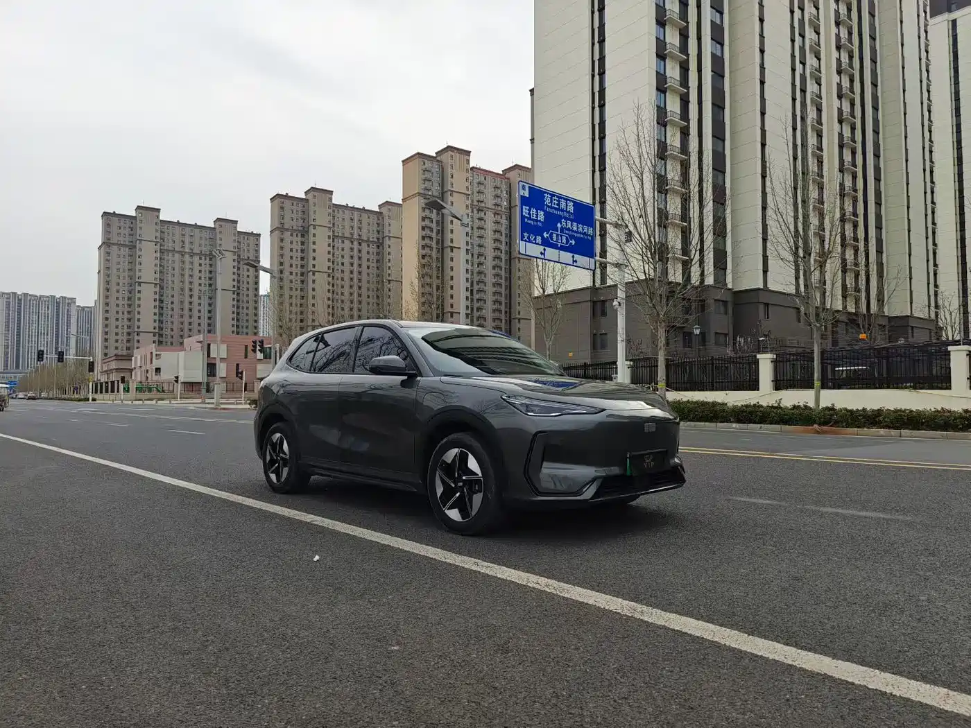 GEELY GALAXY GALAXY E5