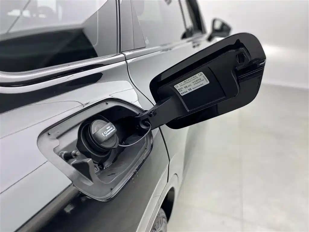 Volkswagen Touareg 2022 3.0TSI Rui Xiang Edition Gloss Black Sport Package фото 30