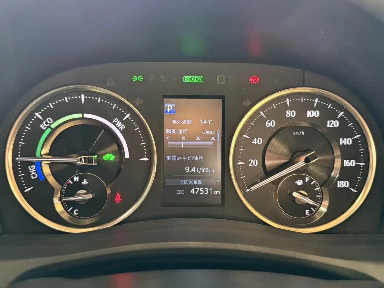 Toyota Alphard 2021 Hybrid 2.5L Premium фото 17