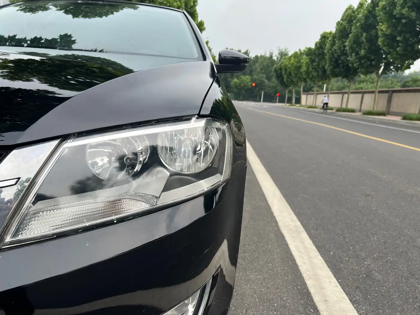 Volkswagen Lavida 2013 Facelift Classic 1.6L Automatic Comfort фото 4