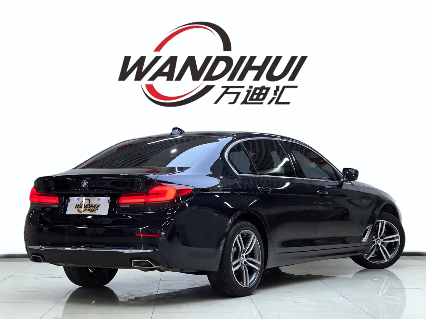BMW 5 Series 2021 530Li Leading Luxury Package фото 4