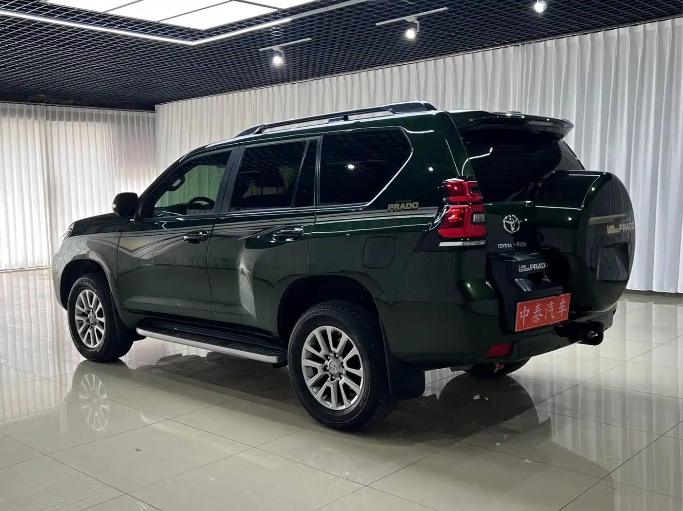 Toyota Prado 2018 3.5L Automatic TX-L Rear-mounted Spare Tire фото 4