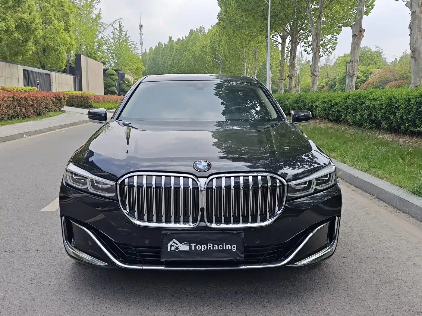 BMW 7 Series 2021 Model 730Li Luxury Package фото 2