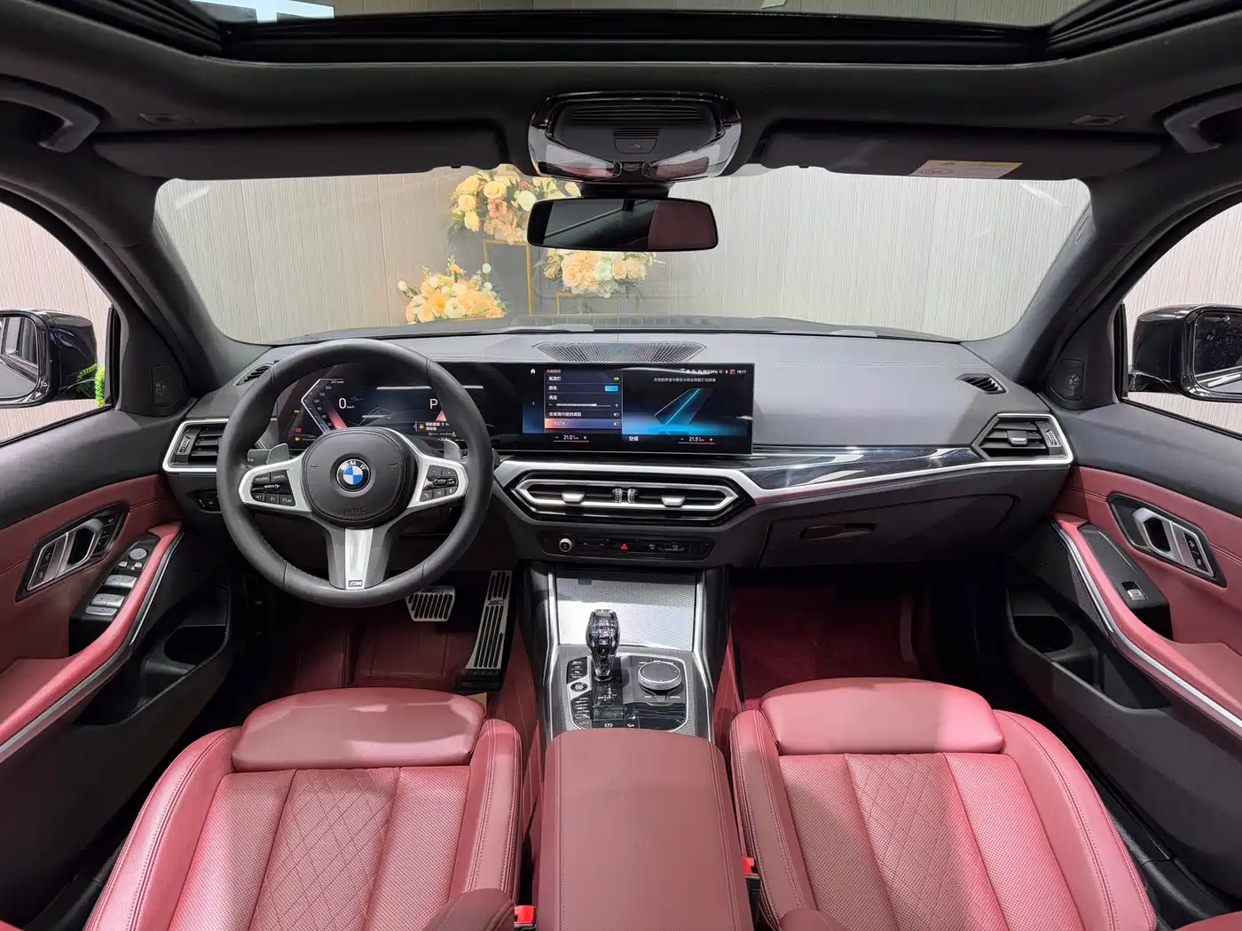 BMW 3 Series 2023 325i M Sport Black Night Package фото 6
