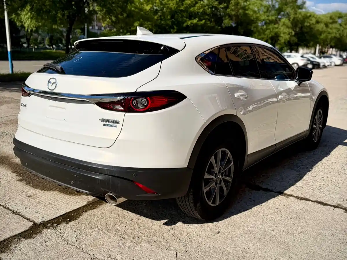Mazda CX-4 2023 2021 2.0L Auto FWD Skyactiv Vitality Edition