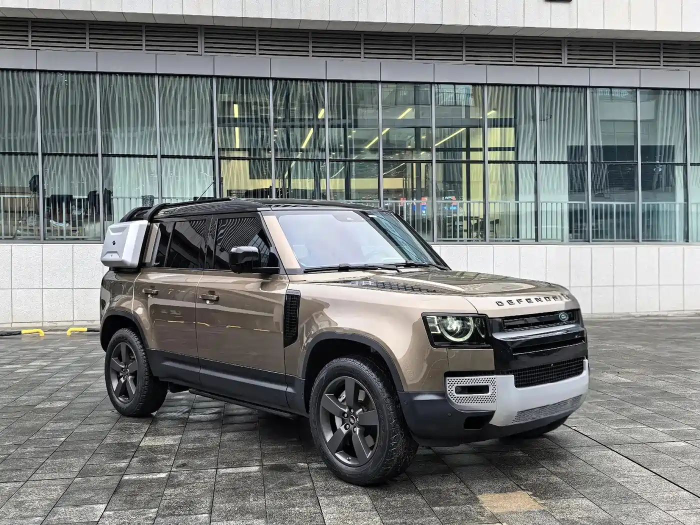Land Rover Defender 2020 2020 Model 110 P400 HSE