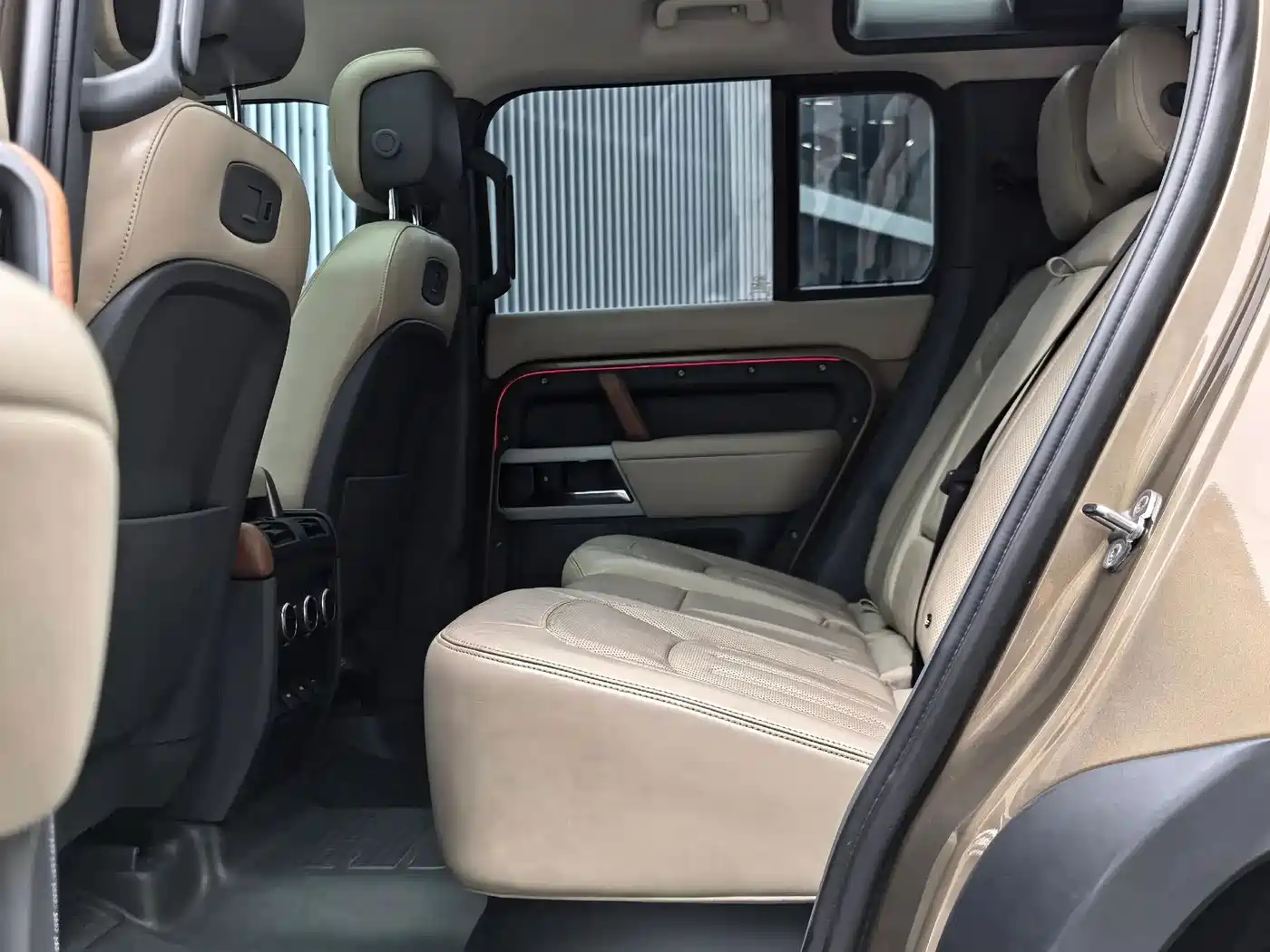 Land Rover Defender 2020 2020 Model 110 P400 HSE