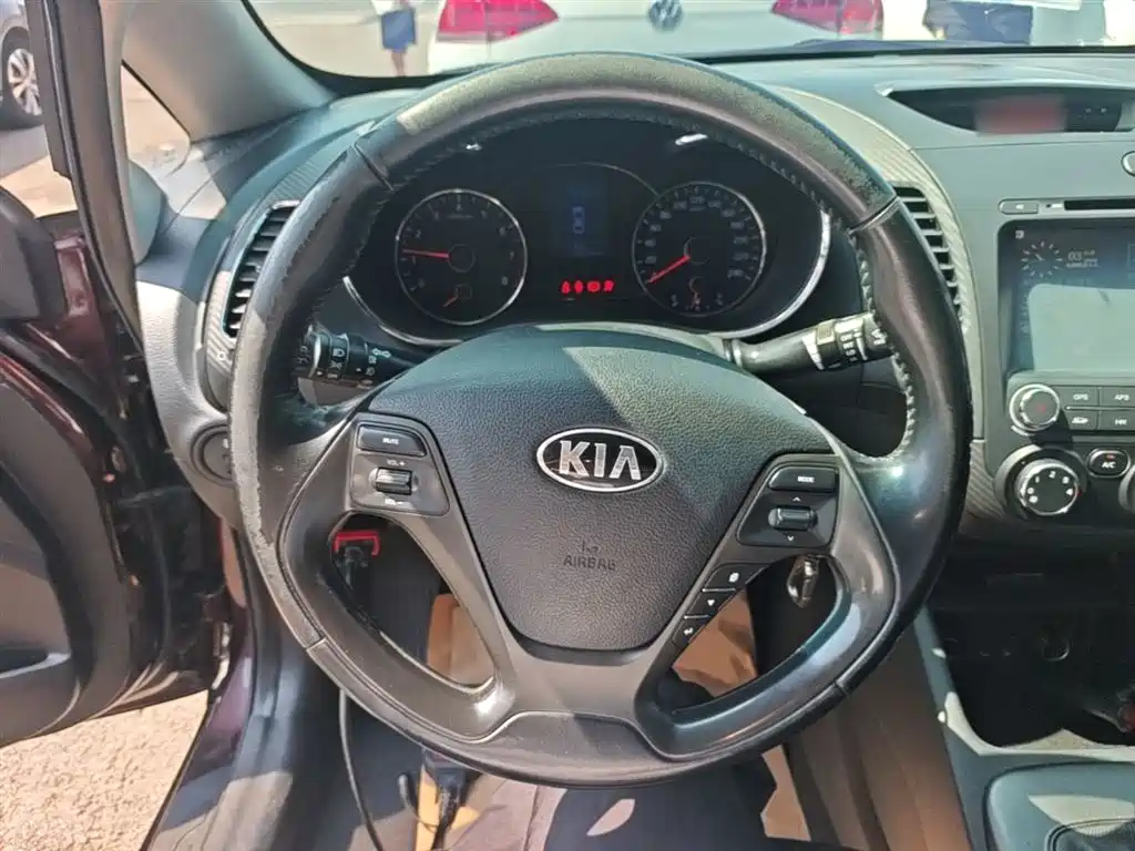 Kia K3 2013 1.6L Manual GLS фото 10
