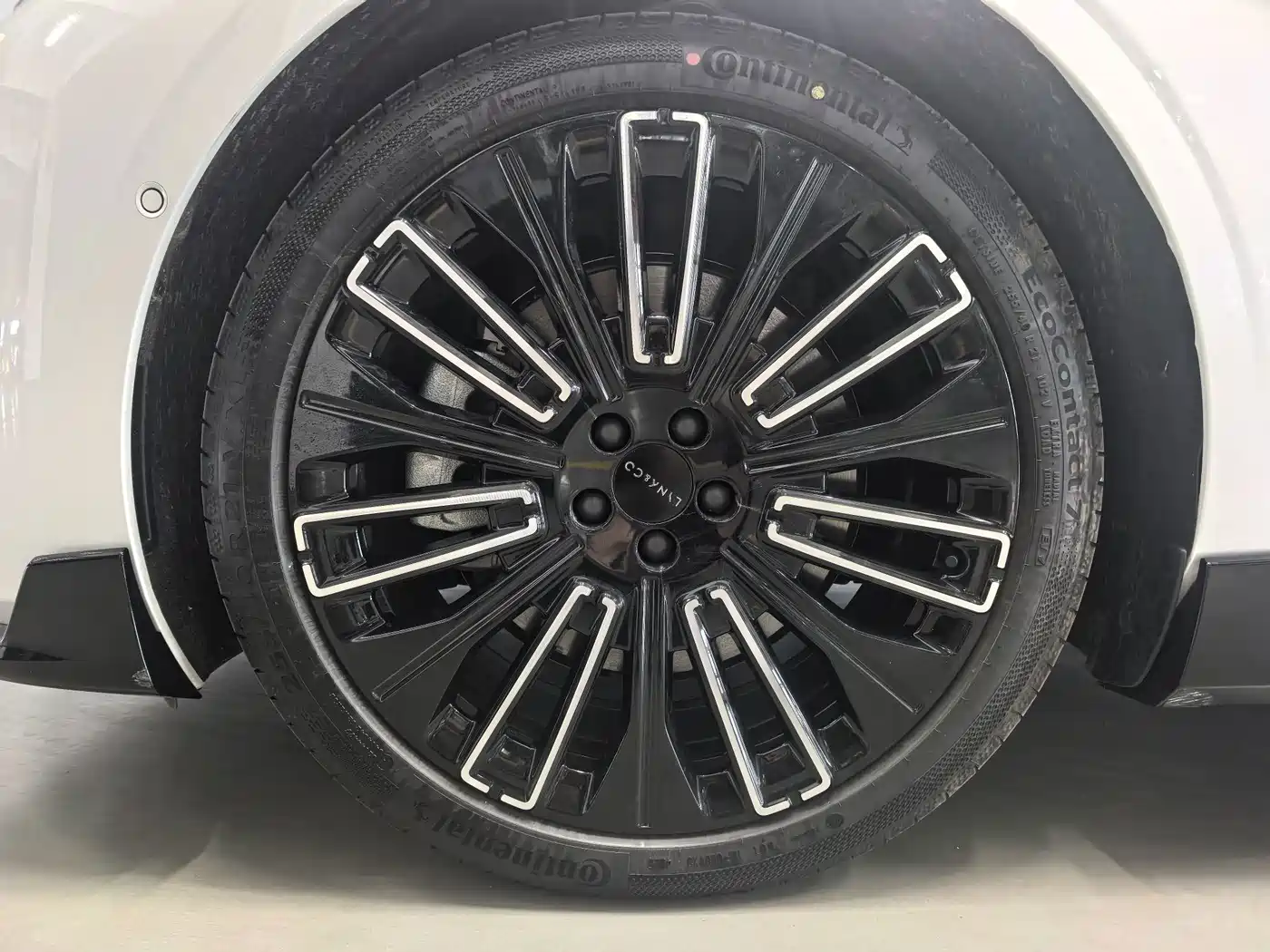 Lynk & Co 10 EM-P 2026 2025 Facelift 120 AWD Ultra