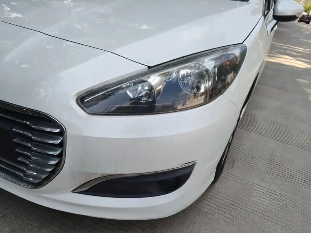 Peugeot 308 2017 2014 Model Joy Edition Classic 1.6L Manual Superior Style