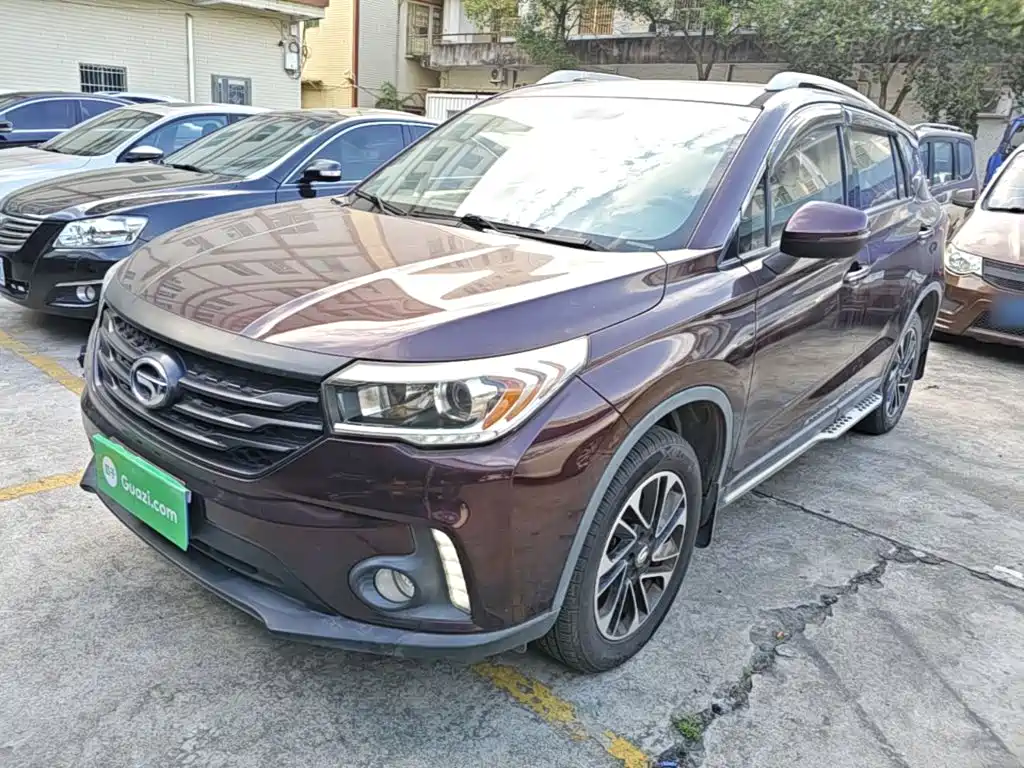 GAC Trumpchi Trumpchi GS4 2016 — пригон из Китая