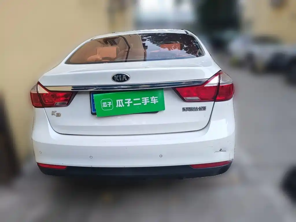 Фото 3 - Kia K3