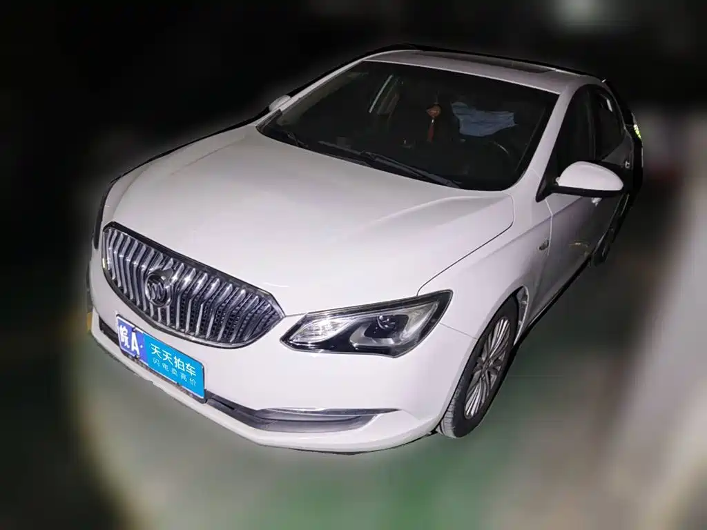 Фото 1 - Buick Excelle