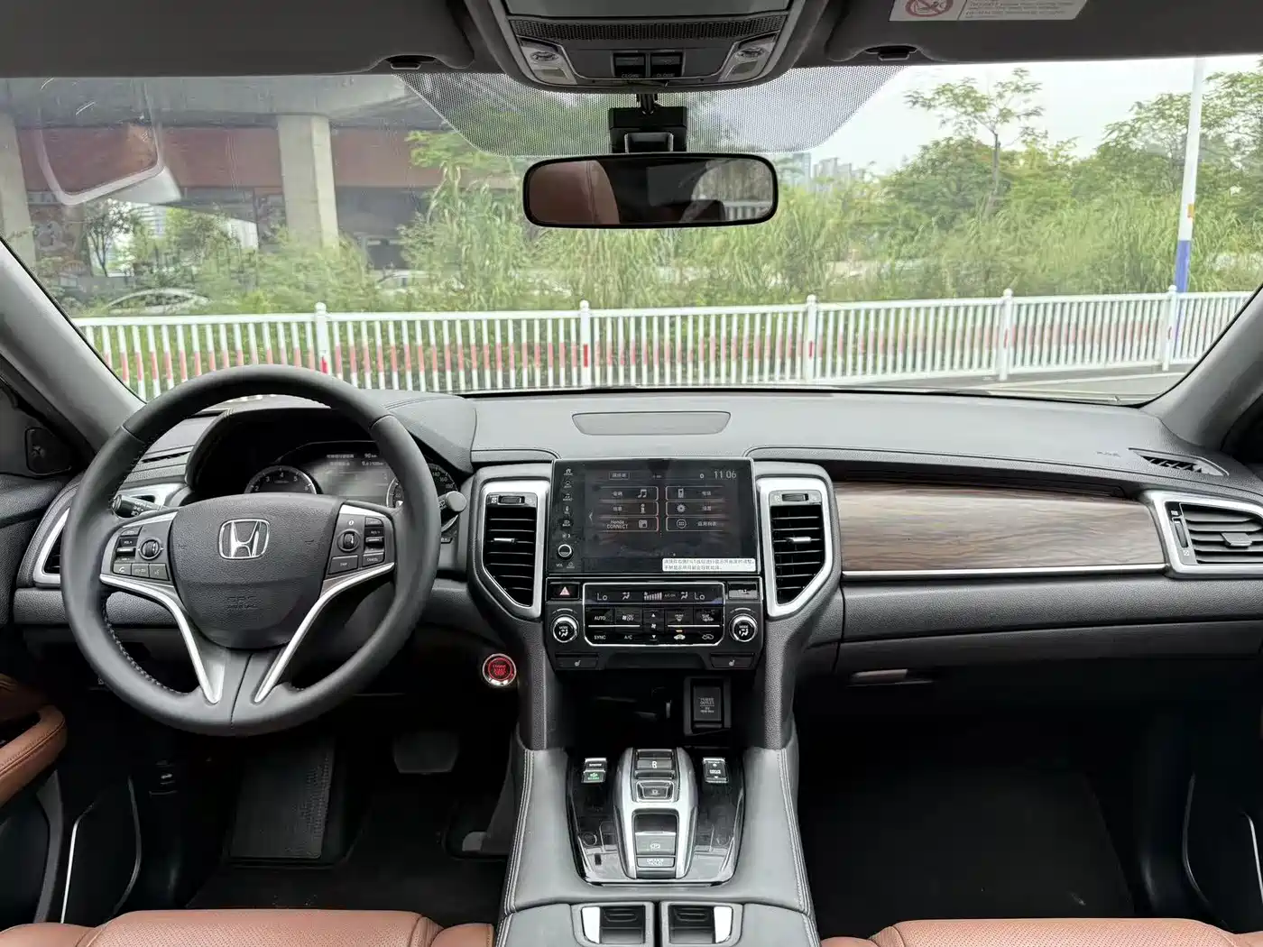 Honda UR-V 2017 2017 370TURBO 2WD Premium Edition China V