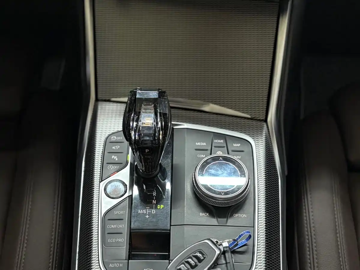 BMW 3 Series 2020 325i M Sport Black Night Package фото 15