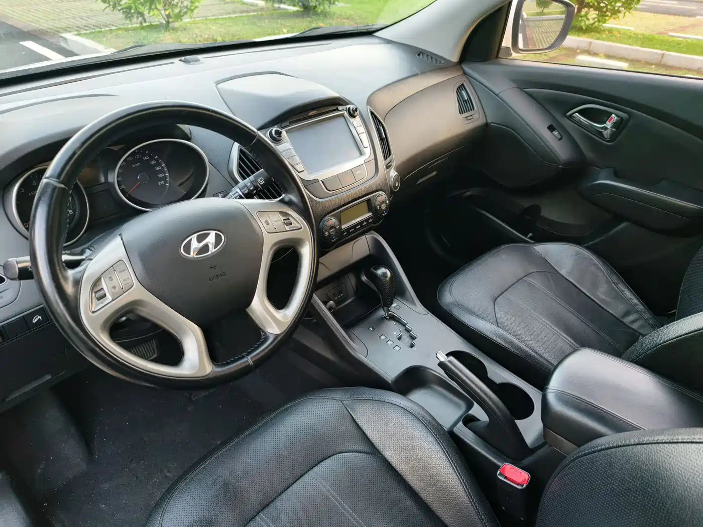 Hyundai Beijing Hyundai ix35 2015 2.0L Automatic 2WD Smart China V фото 13