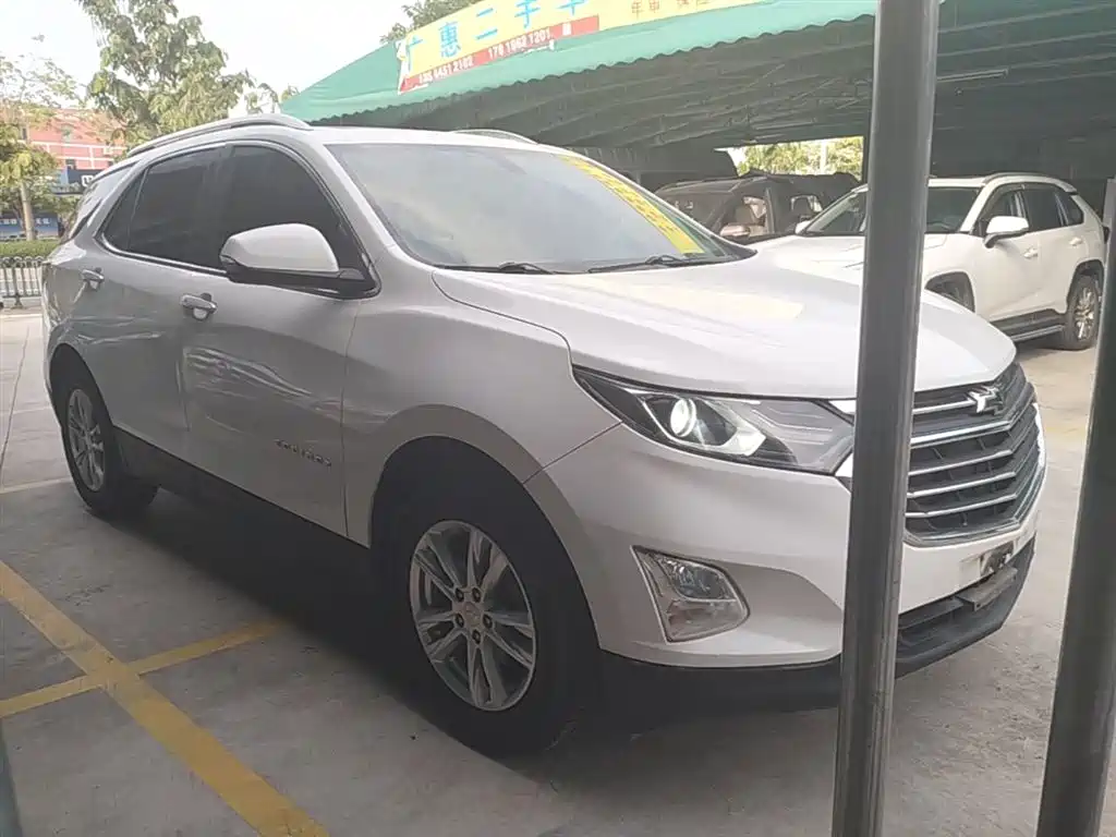 Chevrolet Equinox 2017 535T Automatic Realm Edition фото 4