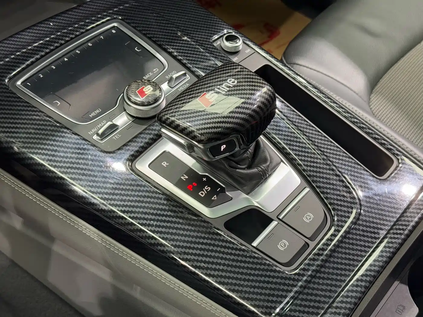 Audi Q5L 2018 40 TFSI Prestige Fashion (China V) фото 14
